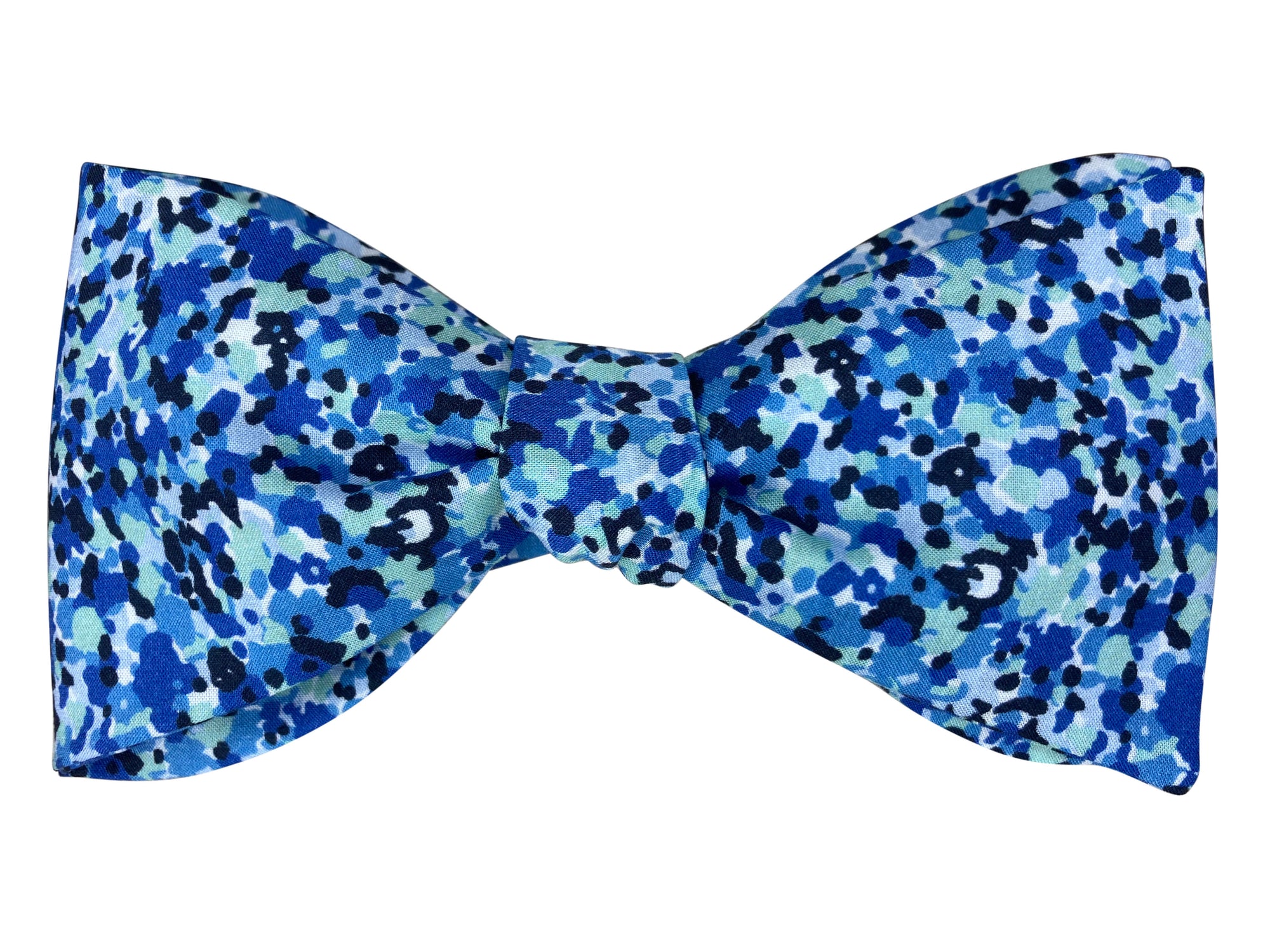 Liberty Blue Speckles self tie bow tie