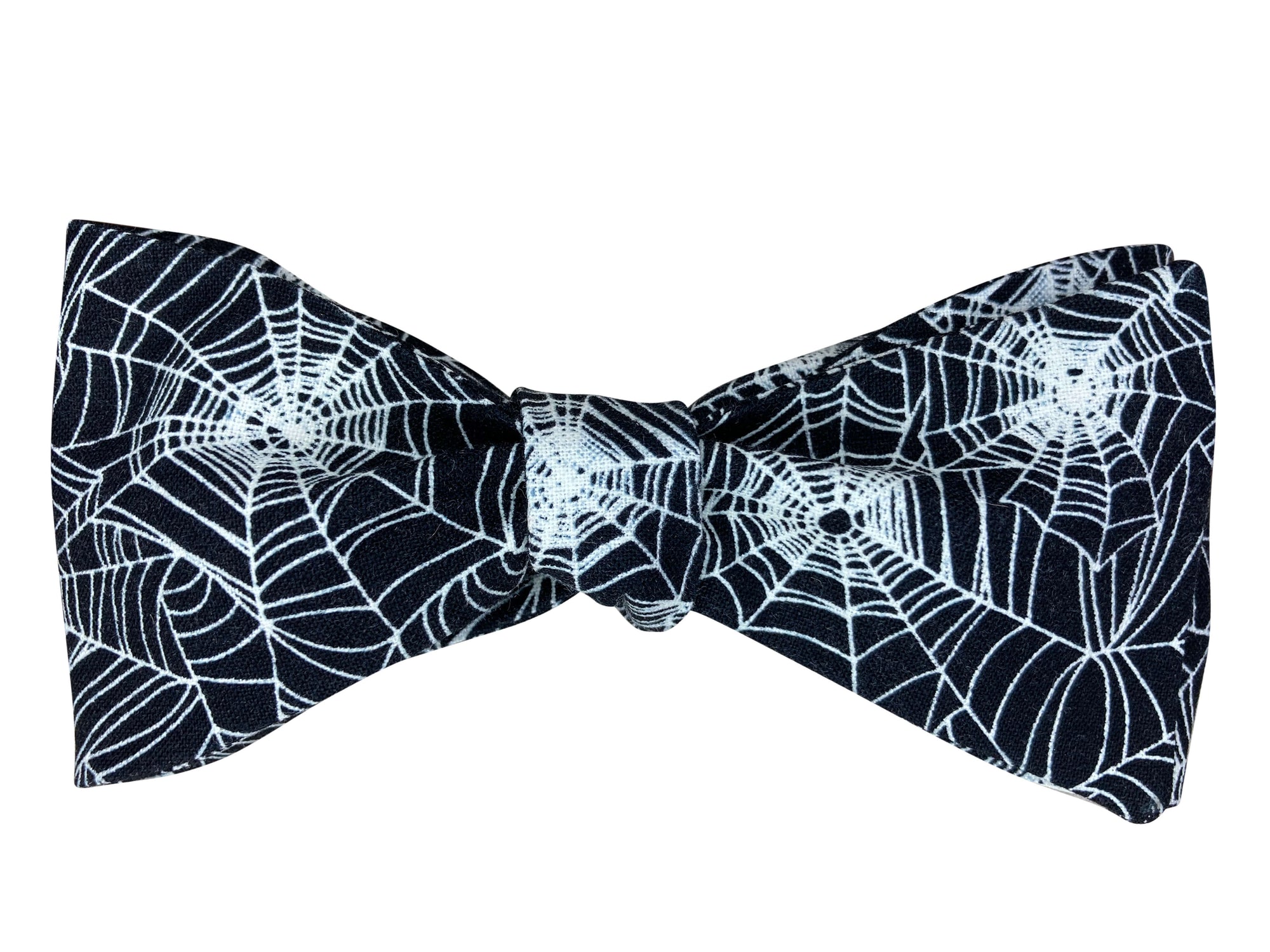glow in the dark spiderweb halloween self tie bow tie