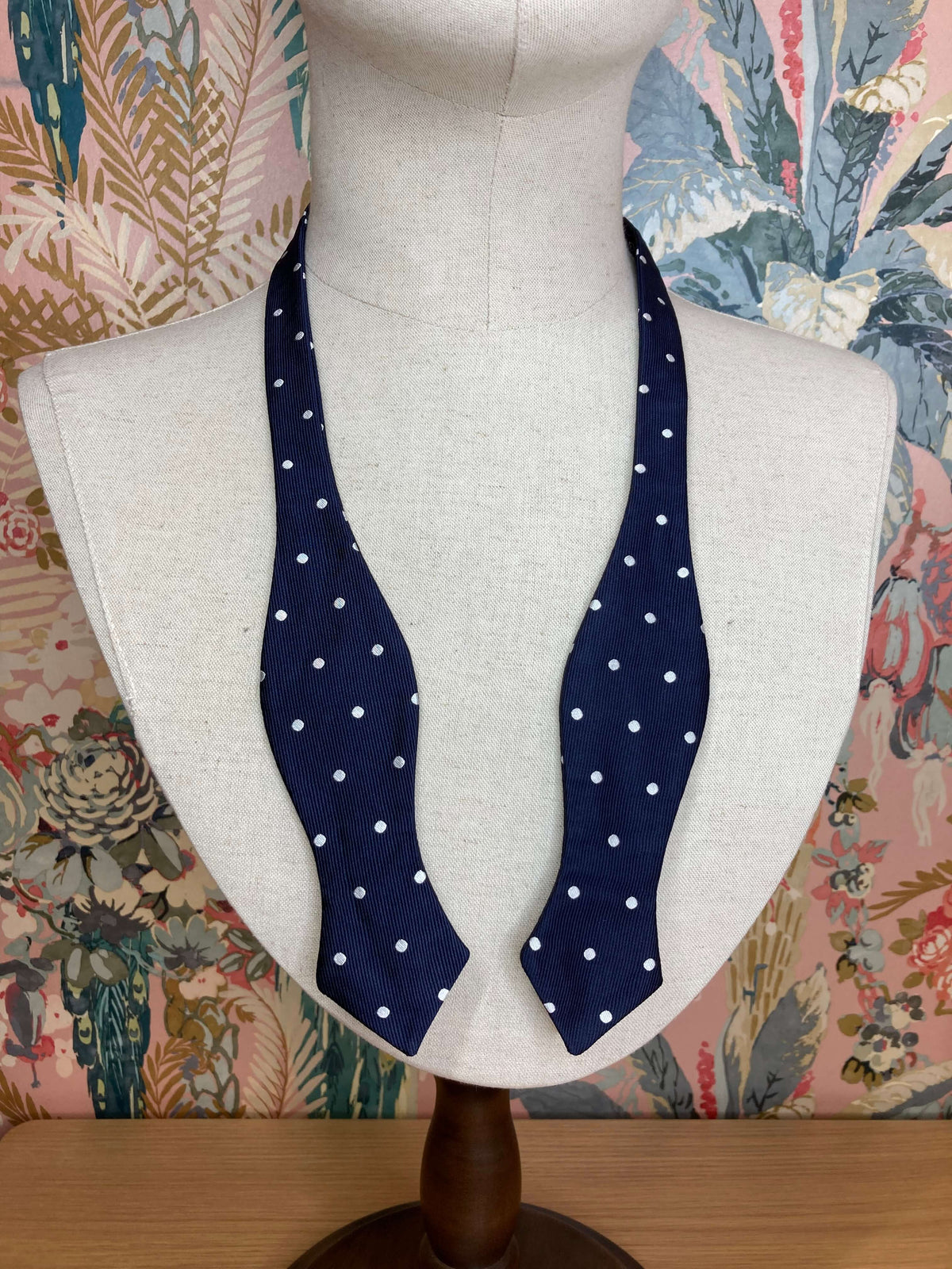 winston churchill bow tie navy blue white polka dot silk self tie bow tie