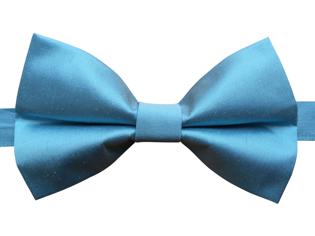 Pure Silk Bow Tie in Aqua