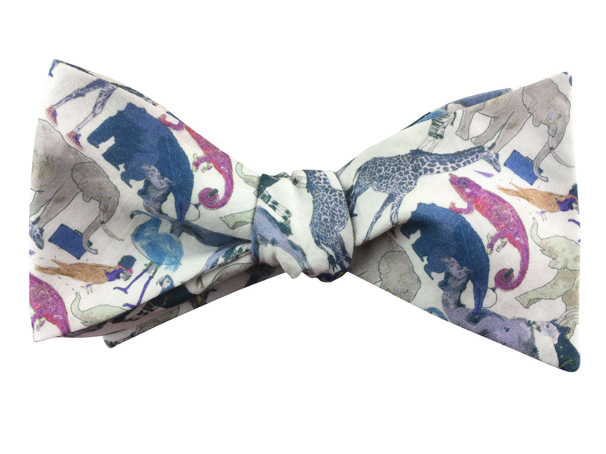 liberty print white queue for the zoo bow tie