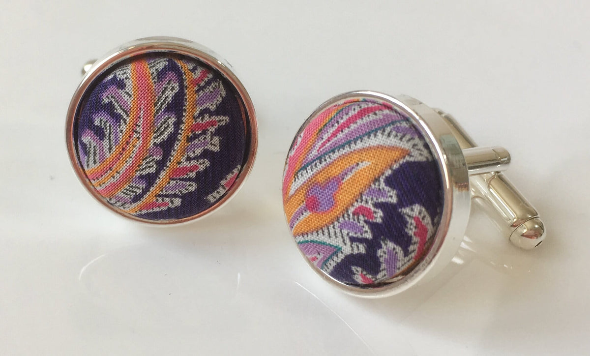 Cufflinks in Purple Indigo Paisley